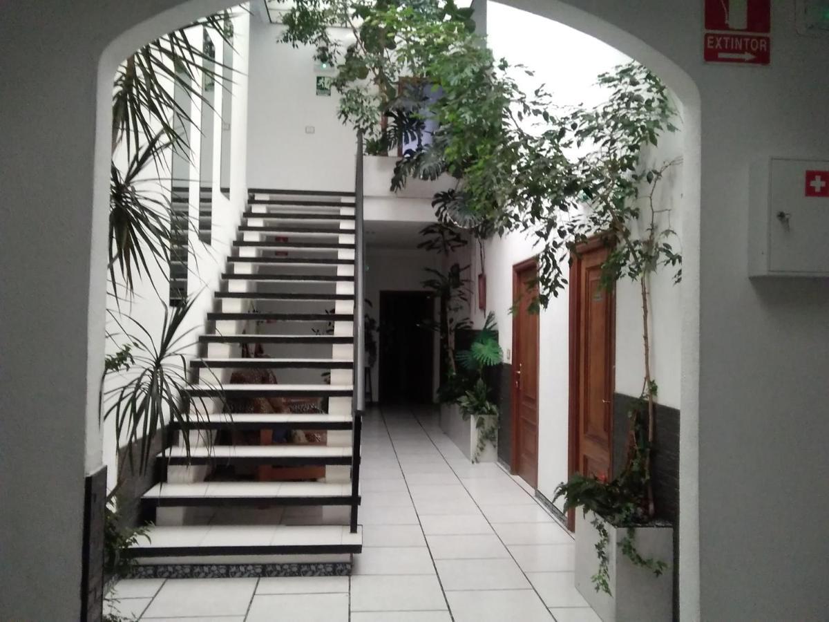 Apartamentos Blanco Y Negro A Guarda Exteriér fotografie